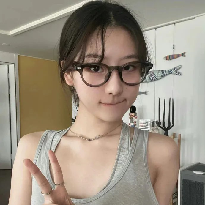 夏日么么茶电影海报