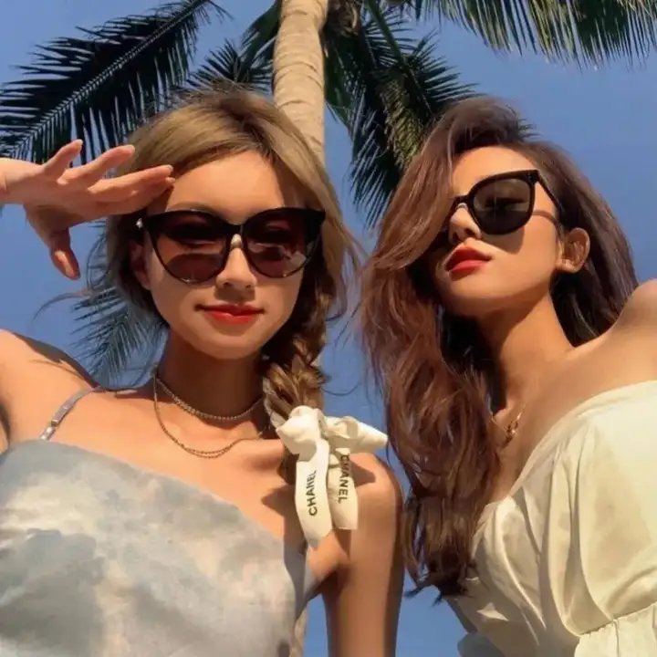 情深爱更浓电影海报